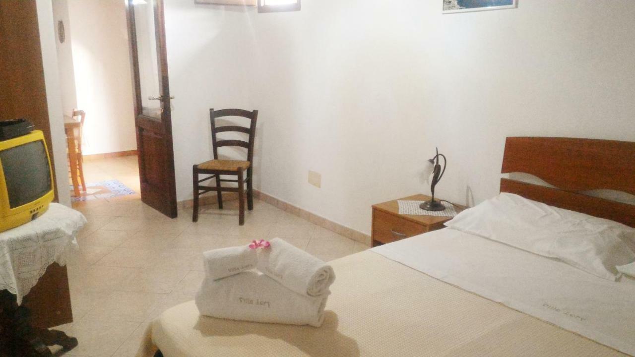 Case Vacanze Villa Lory Мальфа Екстер'єр фото